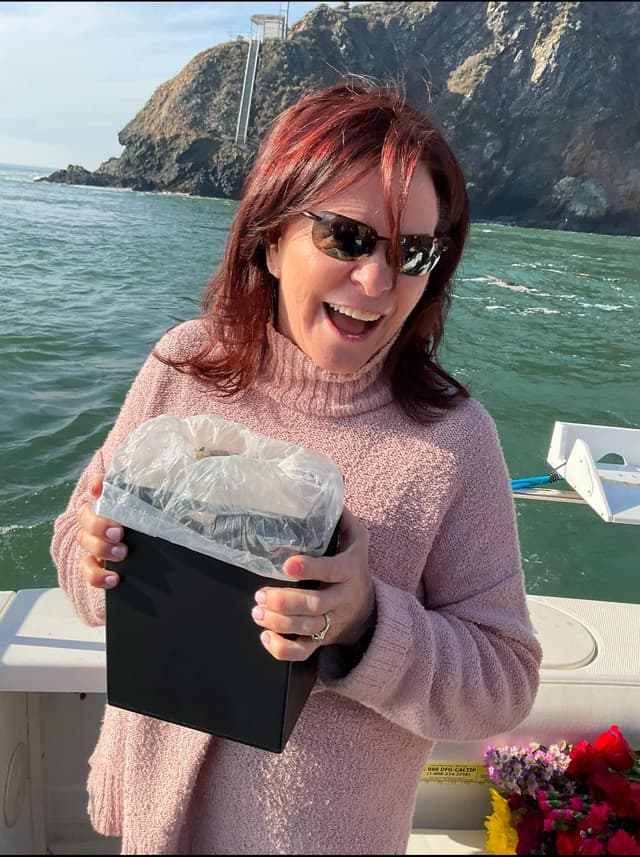 Loved Ones Memorial - San Francisco Bay Farewell – 90 Minutes